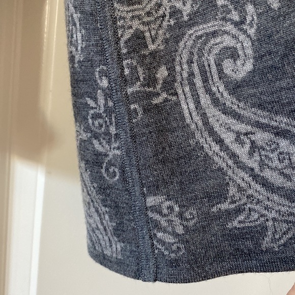 Pendleton Reversible Paisley Gray Cardigan Sweater w Collar - Picture 9 of 11